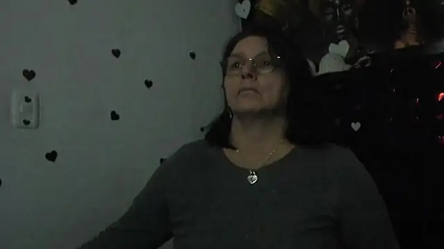 Evaaross 2345 online show from 03-05-26, 04:53