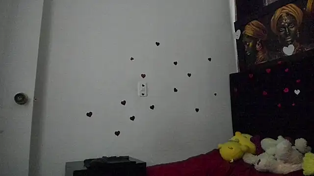 Evaaross 2345 online show from 06-08-26, 12:38