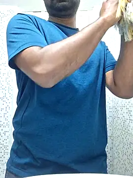 Snapshot of RKumar1994 chatting on 11-13-25, 11:47 RKumar1994 online show from 11-13-25, 11:47