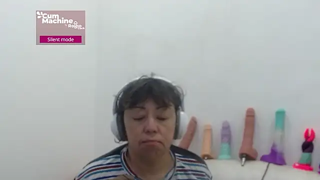 Snapshot of Drool_Sucker chatting on 04-02-26, 12:34 Drool Sucker online show from 04-02-26, 12:34