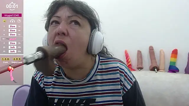 Snapshot of Drool_Sucker chatting on 02-20-26, 12:18 Drool Sucker online show from 02-20-26, 12:18