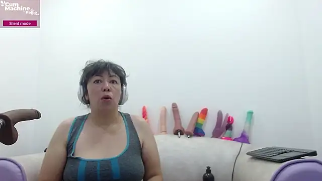 Snapshot of Drool_Sucker chatting on 02-23-26, 12:17 Drool Sucker online show from 02-23-26, 12:17