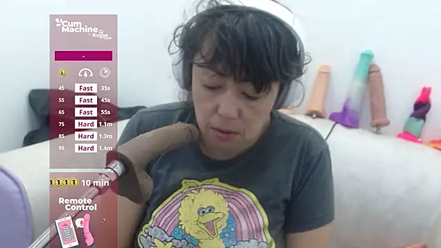 Snapshot of Drool_Sucker chatting on 03-26-26, 10:35 Drool Sucker online show from 03-26-26, 10:35