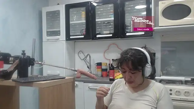 Drool Sucker online show from 05-08-26, 12:09
