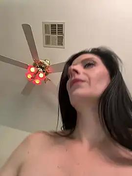 VixenVixie online show from 12-17-24, 01:39