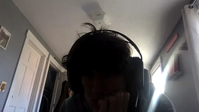 KittingGrappler online show from 11-18-25, 06:11