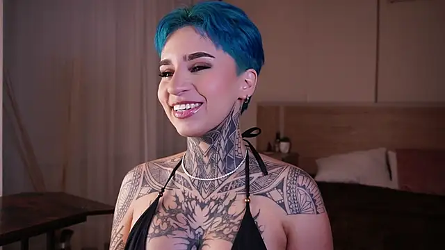 Snapshot of AliceShazaham_ chatting on 02-16-25, 05:59 AliceShazaham online show from 02-16-25, 05:59