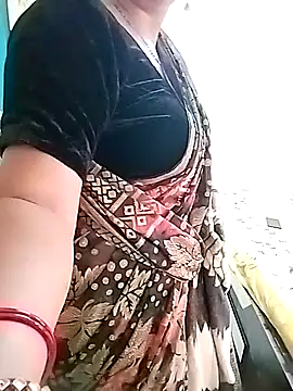 PayalSharmahot143 online show from 10-23-25, 04:00