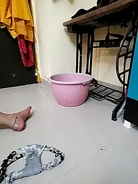 PayalSharmahot143 online show from 10-22-25, 02:22