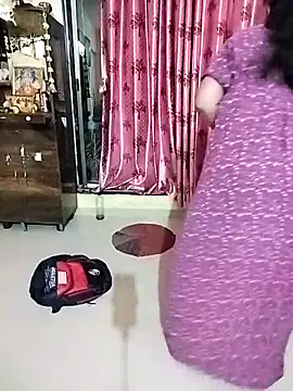 PayalSharmahot143 online show from 10-26-25, 05:02