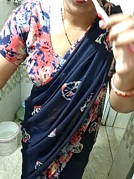 PayalSharmahot143 online show from 03-08-26, 01:22