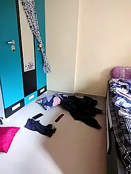 PayalSharmahot143 online show from 11-04-25, 03:43