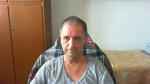lliuk70mi online show from 05-22-26, 03:10