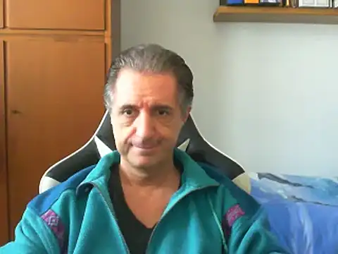 lliuk70mi online show from 03-02-25, 12:36