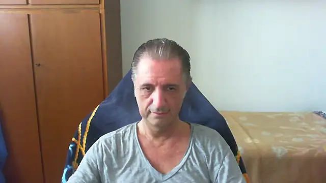lliuk70mi online show from 05-23-26, 12:15