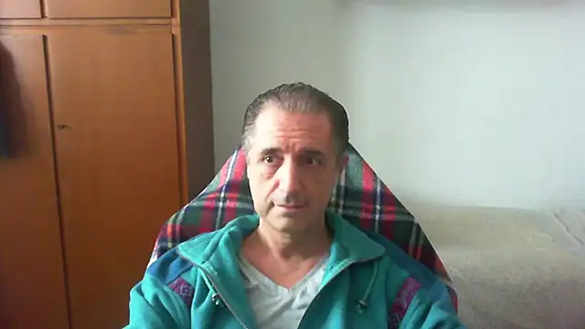 lliuk70mi online show from 04-28-26, 02:54