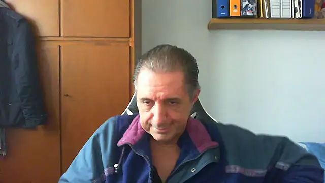 lliuk70mi online show from 01-30-25, 12:59
