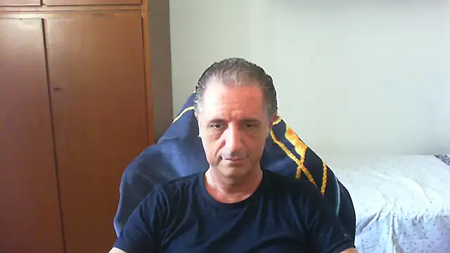 lliuk70mi online show from 05-28-26, 10:54