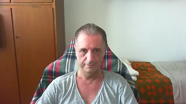 lliuk70mi online show from 05-21-26, 12:13