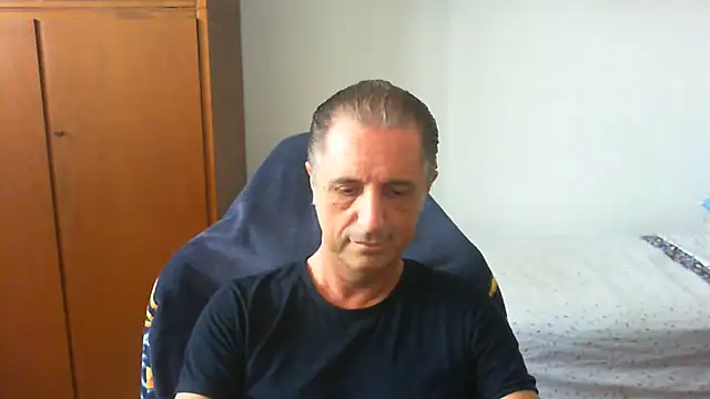 lliuk70mi online show from 06-01-26, 12:05