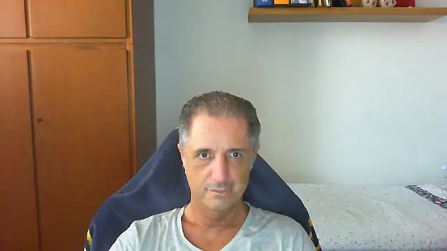 Snapshot of lliuk70mi chatting on 06-28-26, 11:16 lliuk70mi online show from 06-28-26, 11:16
