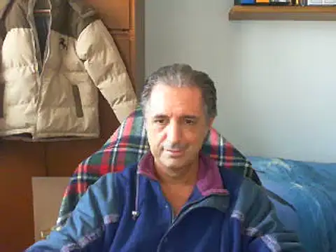 lliuk70mi online show from 12-14-25, 02:00