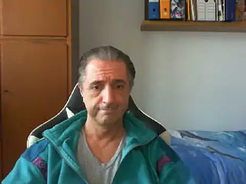 lliuk70mi online show from 12-16-24, 02:49