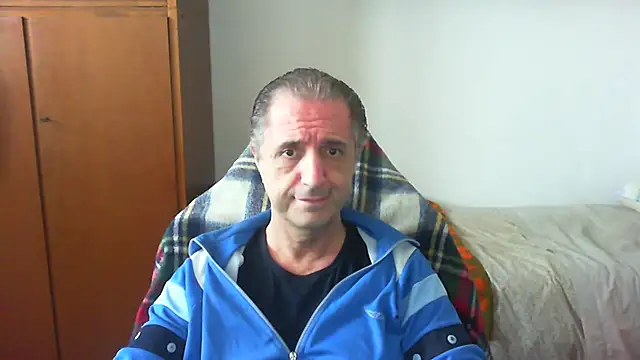 lliuk70mi online show from 05-09-26, 01:58