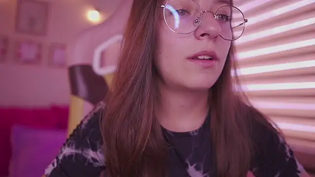 milly kenner online show from 04-14-26, 06:57