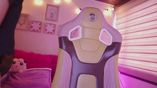 milly kenner online show from 02-24-26, 07:26