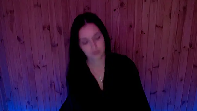 Snapshot of AlisaLink chatting on 09-19-25, 05:39 AlisaLink online show from 09-19-25, 05:39