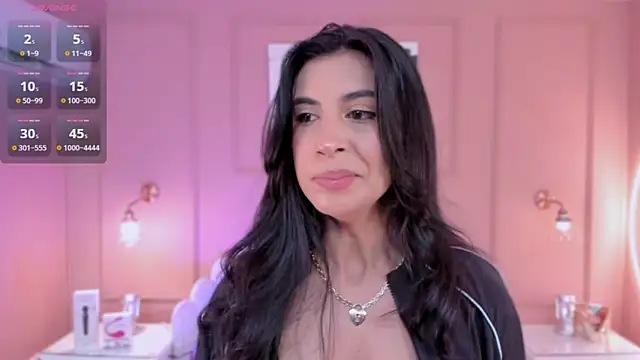 zia cooper online show from 06-19-26, 07:09