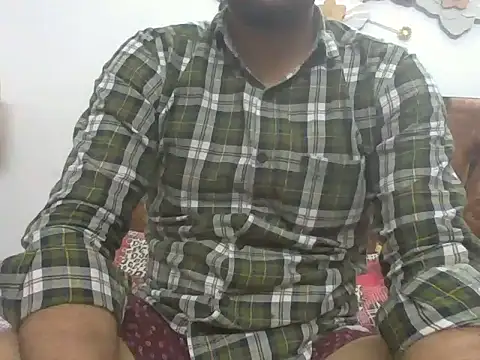 Desiboy 525 online show from 03-18-25, 05:23