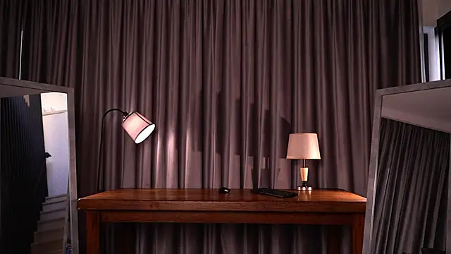 AudreyBarren online show from 11-24-25, 04:56