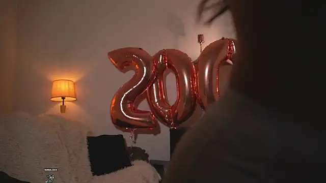 AudreyBarren online show from 10-11-25, 04:46