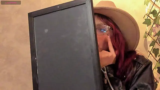 RedMeloddy online show from 03-15-26, 01:01