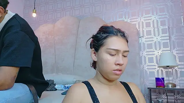 Annyeli online show from 11-12-25, 03:05