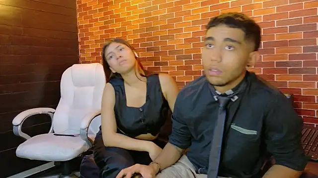 Annyeli online show from 11-21-25, 03:55