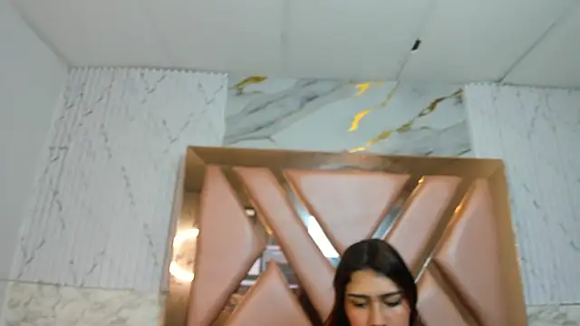 Annyeli online show from 10-01-25, 02:21