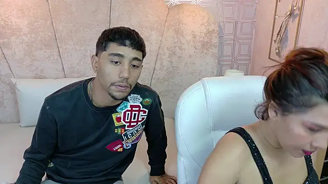 Annyeli online show from 10-24-25, 01:43