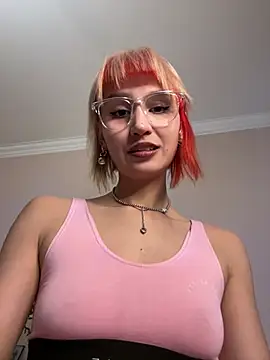 Snapshot of bigbabykiki chatting on 03-13-25, 05:22 bigbabykiki online show from 03-13-25, 05:22