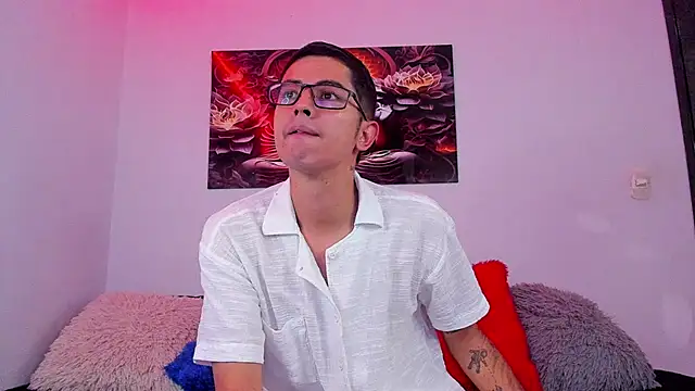 Ethan Sai    online show from 10-28-25, 09:14