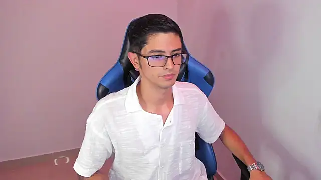 Ethan Sai    online show from 01-11-25, 09:15