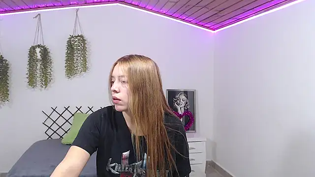 karla charloby online show from 09-27-25, 01:39