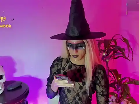 Regiina Doll online show from 10-10-25, 02:12