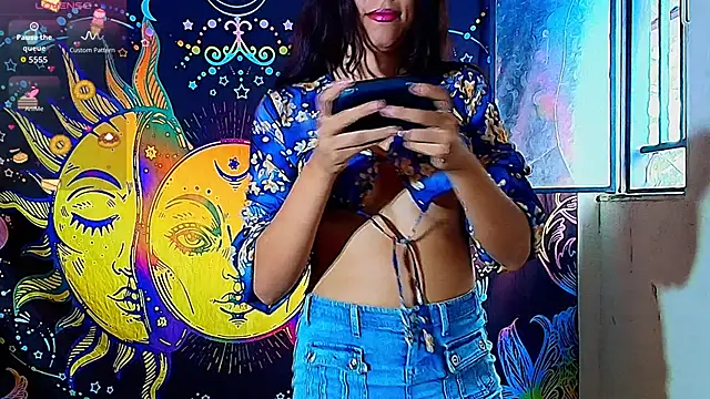 Snapshot of Angel-dust09 chatting on 12-02-25, 02:41 Angel-dust09 online show from 12-02-25, 02:41