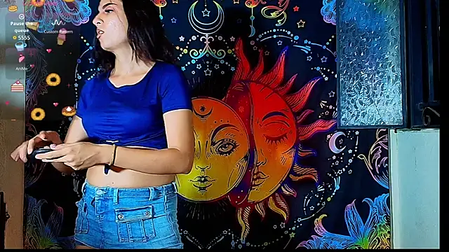 Snapshot of Angel-dust09 chatting on 09-19-25, 01:31 Angel-dust09 online show from 09-19-25, 01:31