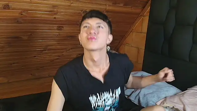 Justyn Ross online show from 10-31-25, 11:11