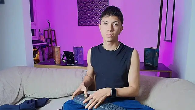 Justyn Ross online show from 09-11-25, 12:32