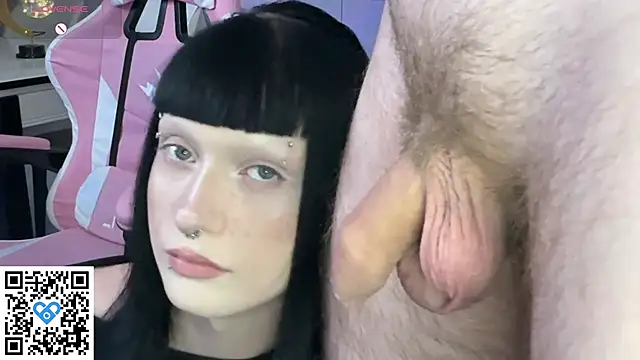 Snapshot of Vailyreb_ chatting on 02-05-26, 05:42 Vailyreb online show from 02-05-26, 05:42